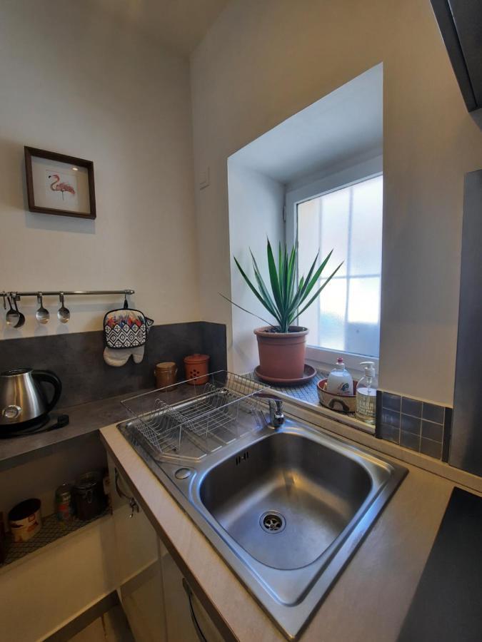 Agreable Appartement T2 Proche Centre Nîmes Extérieur photo