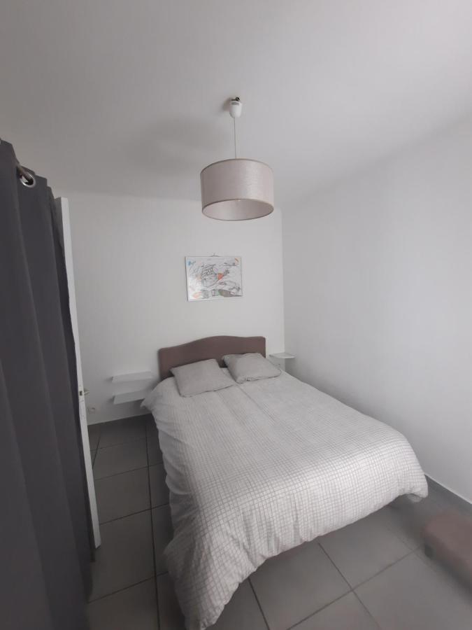 Agreable Appartement T2 Proche Centre Nîmes Extérieur photo