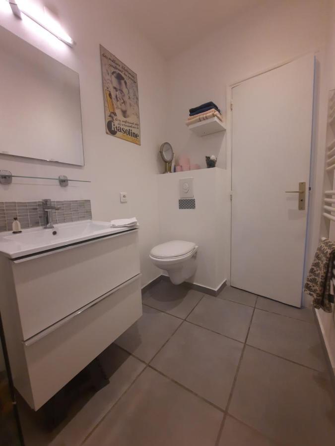 Agreable Appartement T2 Proche Centre Nîmes Extérieur photo